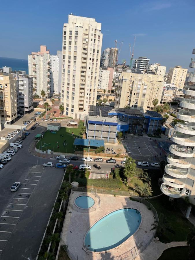 Isralux Apartments 바트얌 외부 사진