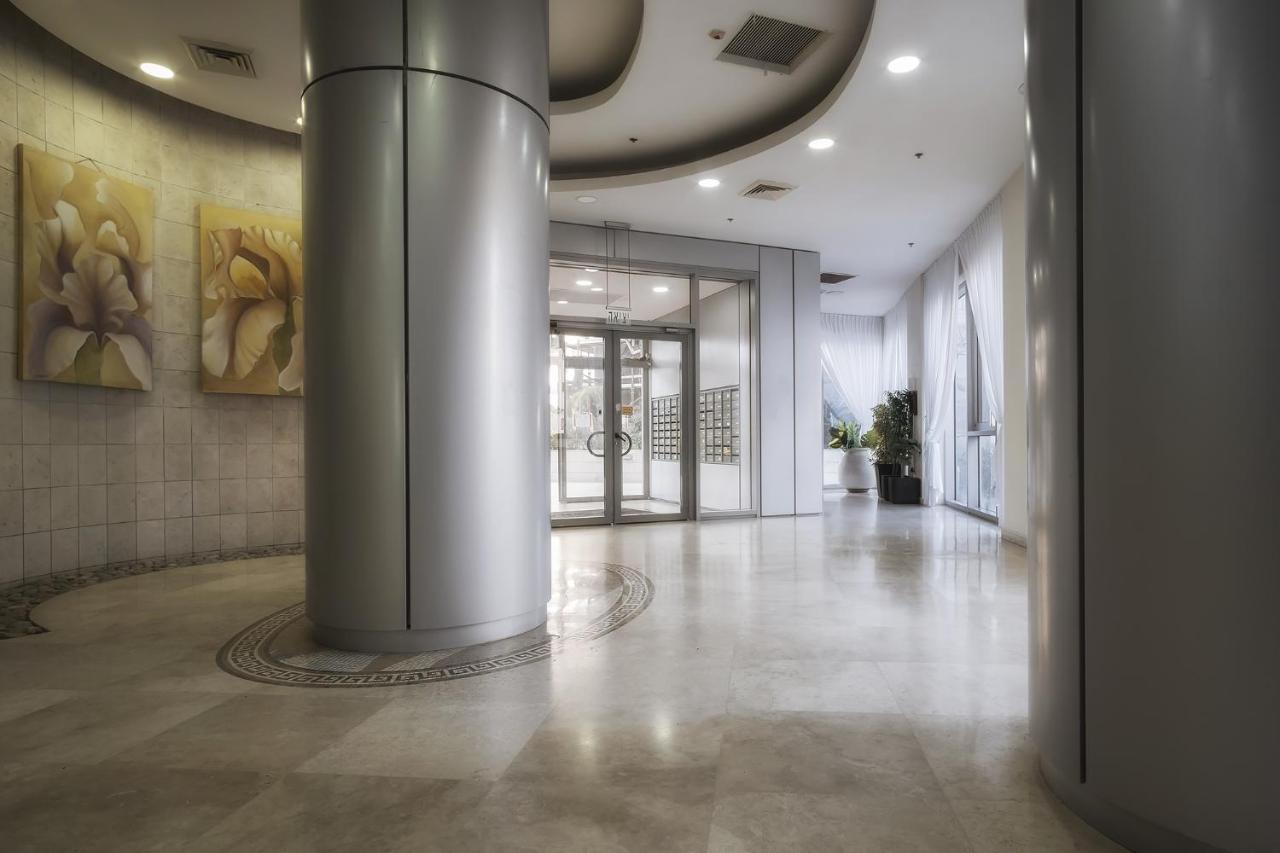 Isralux Apartments 바트얌 외부 사진