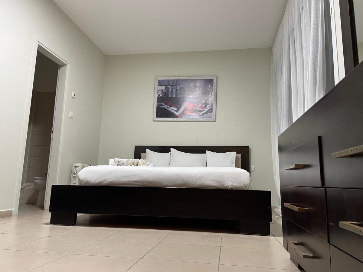 Isralux Apartments 바트얌 외부 사진