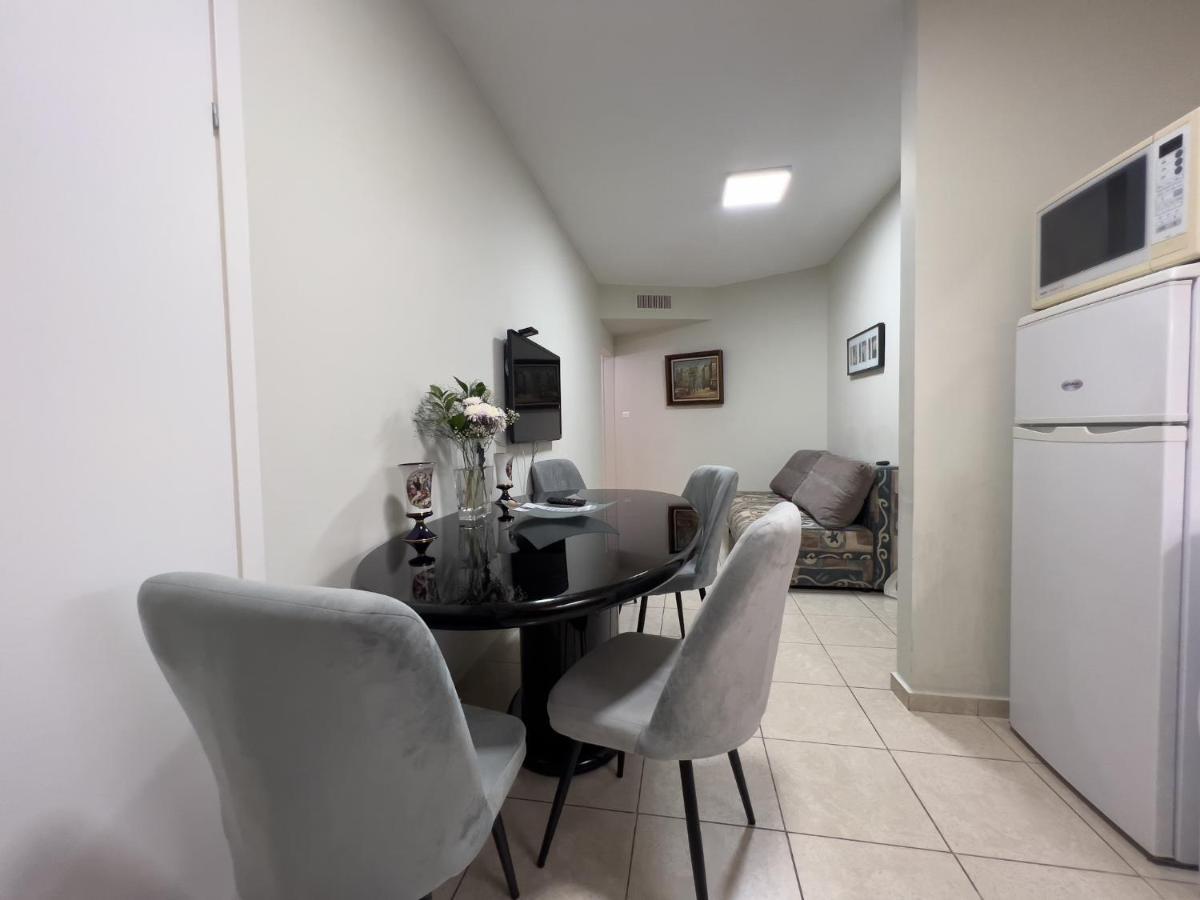 Isralux Apartments 바트얌 외부 사진